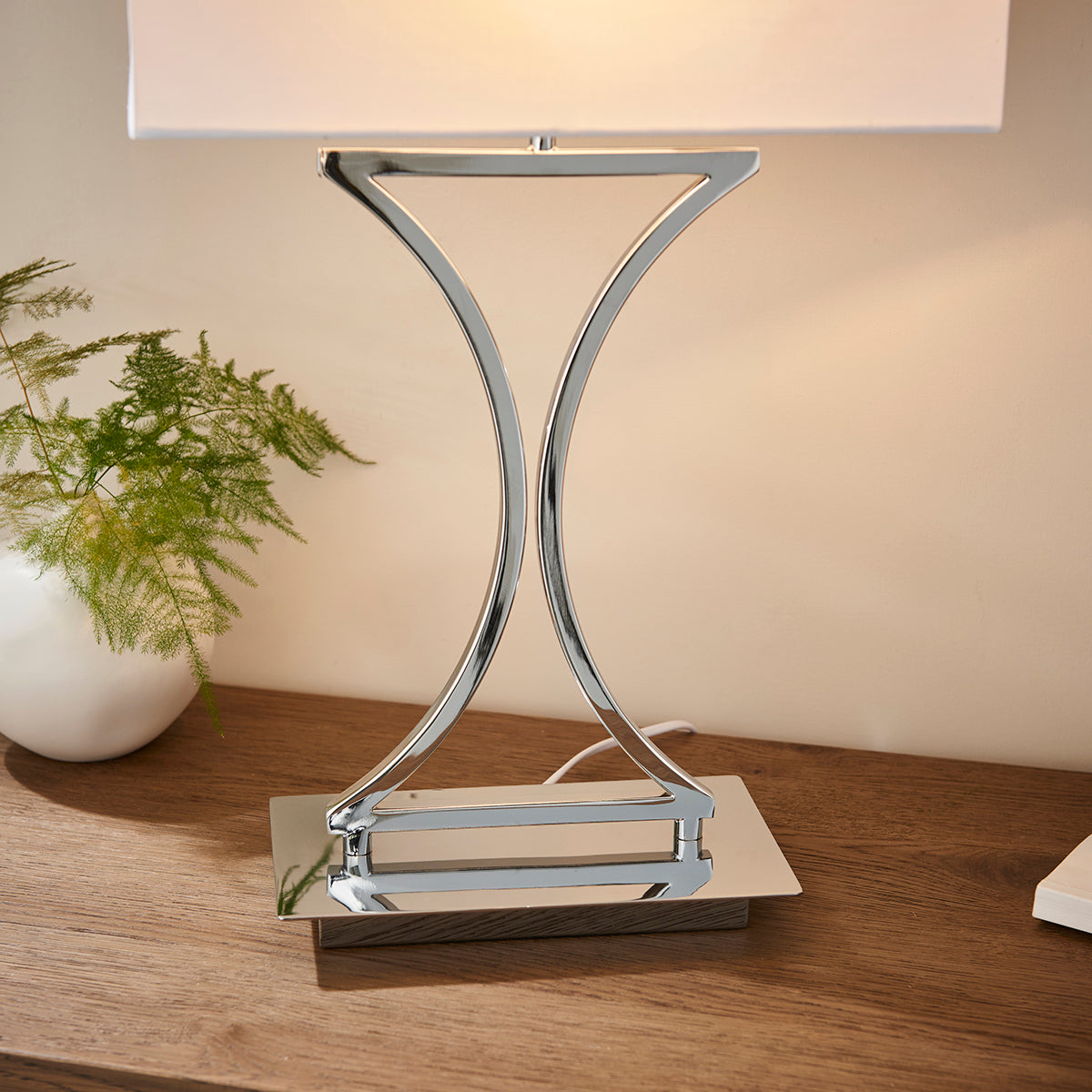 Chrome plate & white fabric