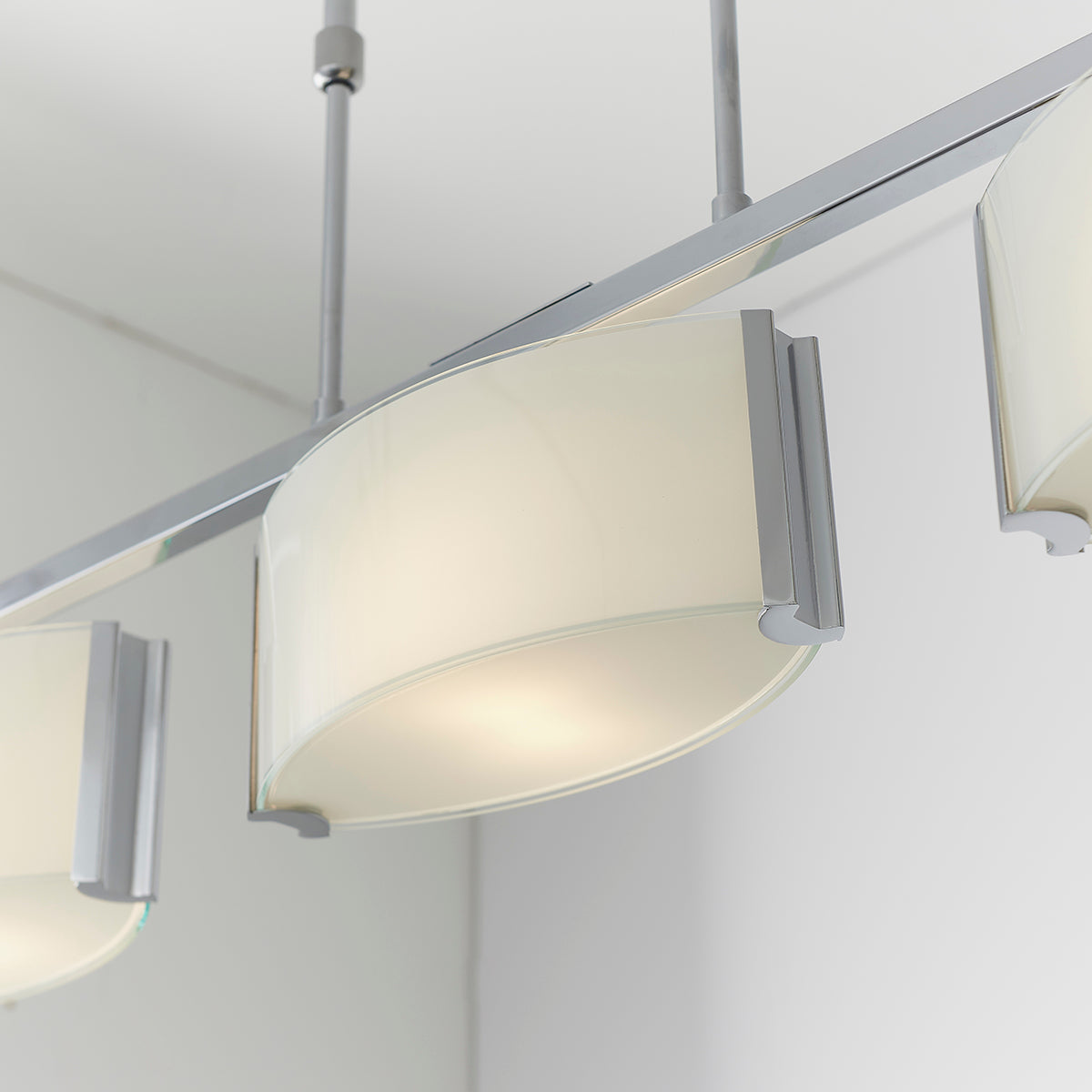 Chrome plate & white glass