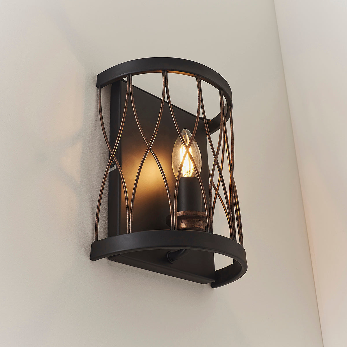 Matt black & rustic bronze paint