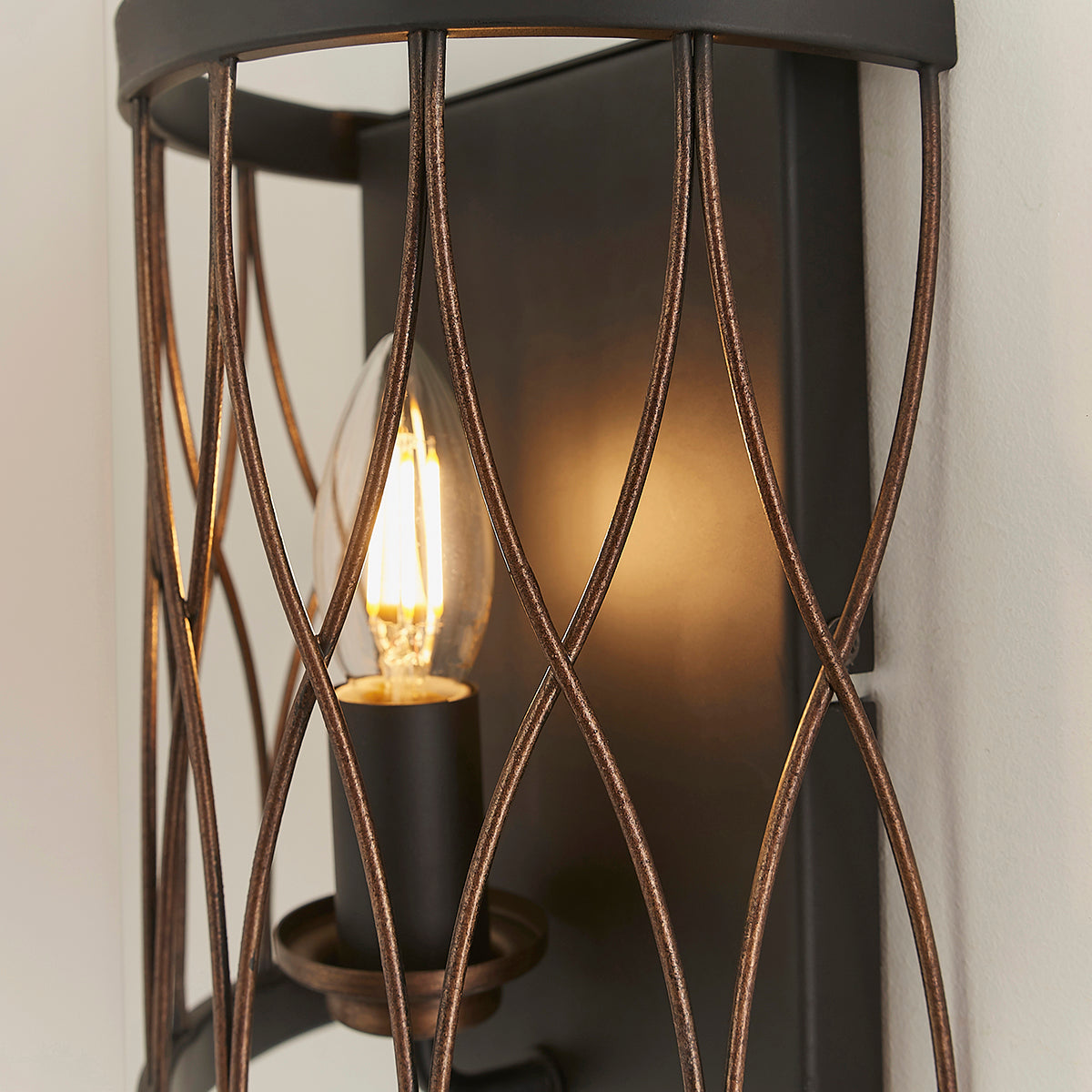 Matt black & rustic bronze paint