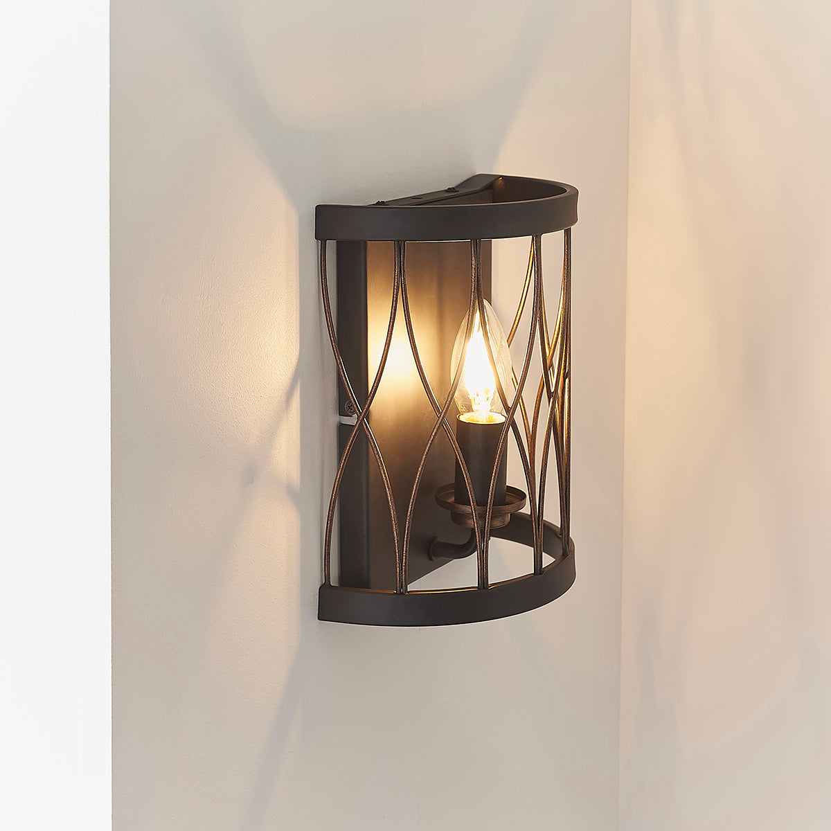 Matt black & rustic bronze paint