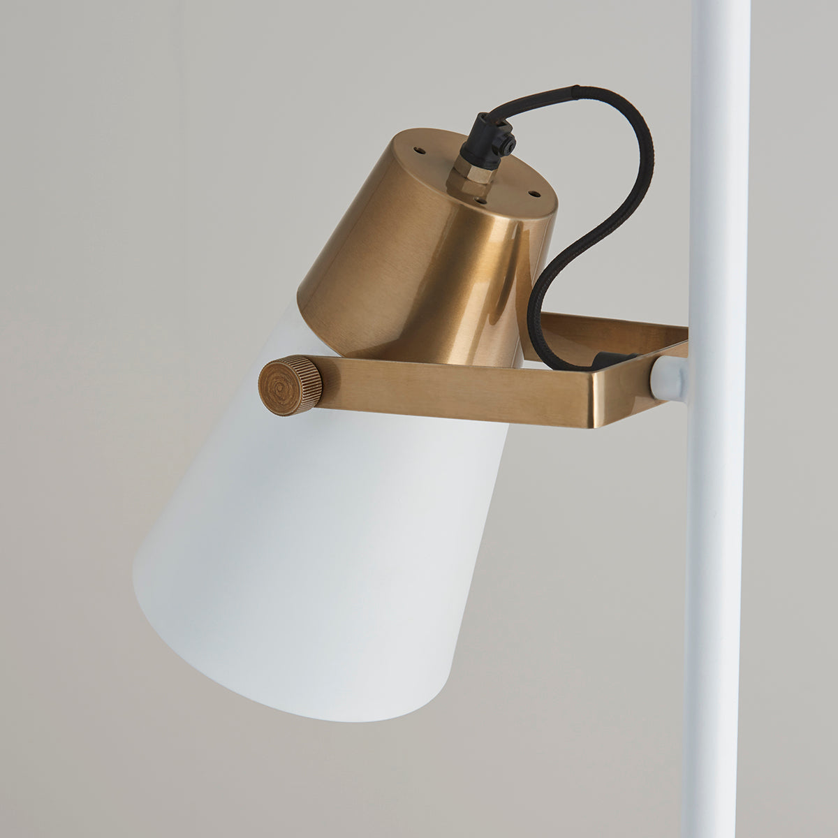White & aged brass paint
