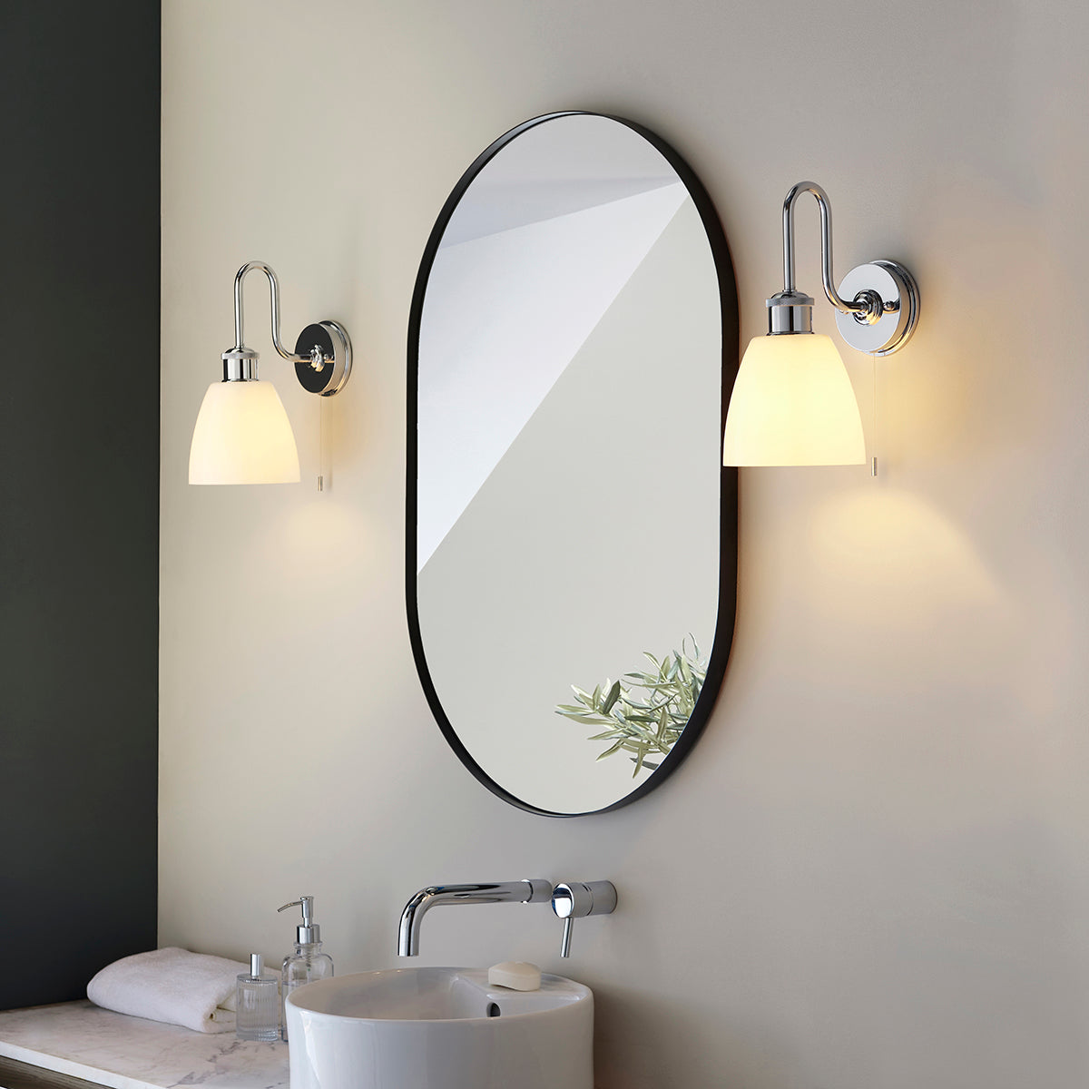 Chrome plate & gloss opal glass