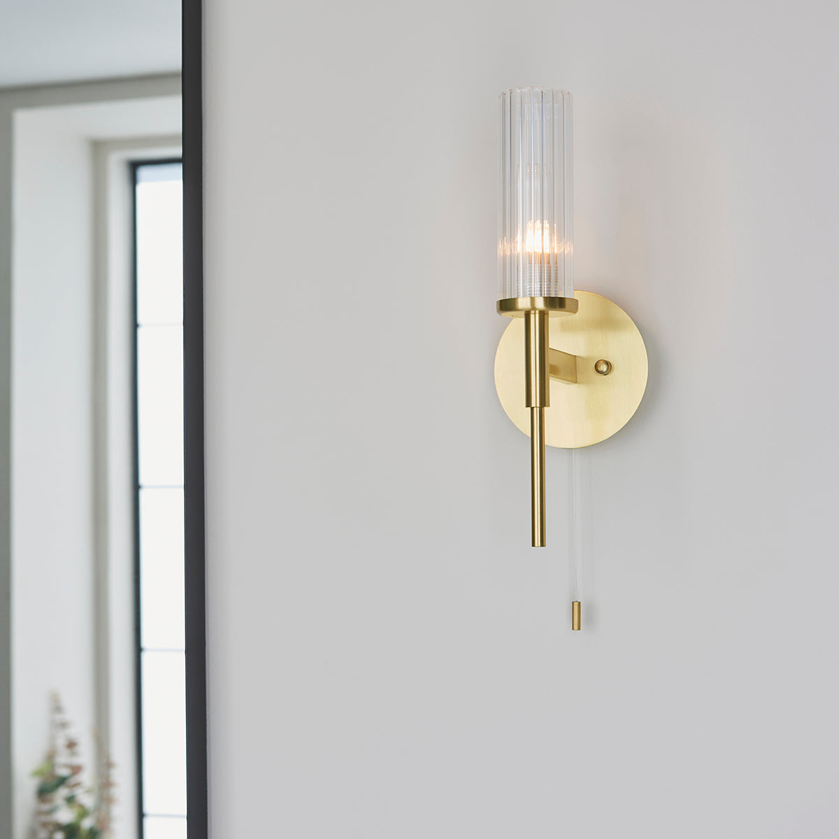 Satin brass plate & clear ribbed glass