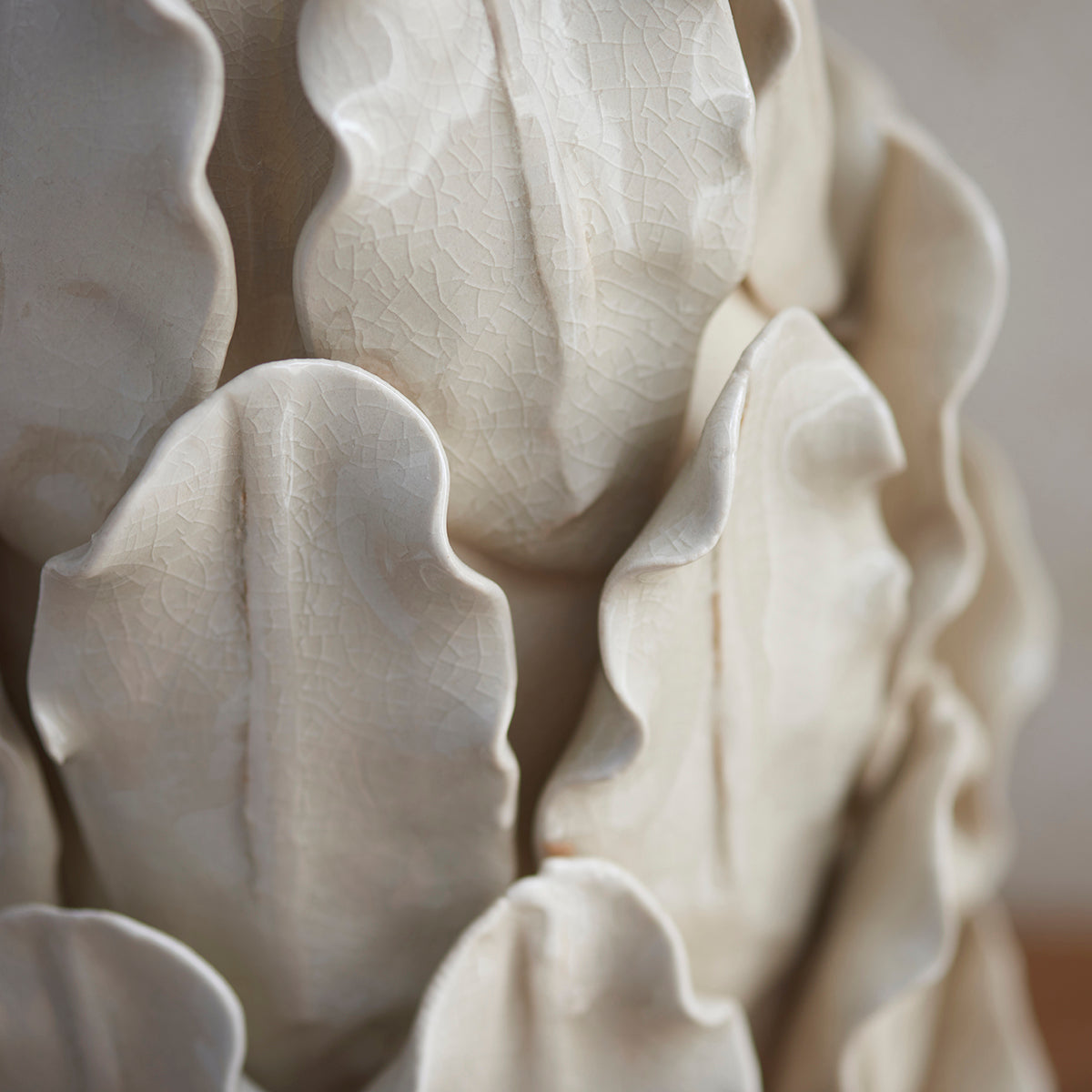 Ivory crackle glaze & brushed aged brass plate