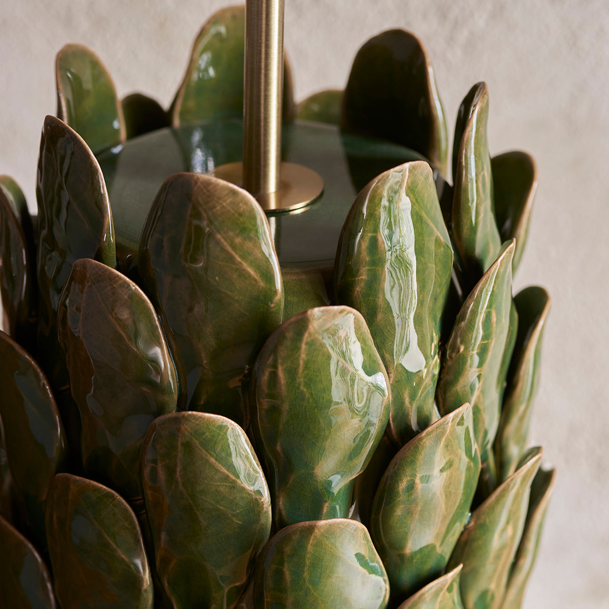 Dark olive glaze & brushed aged brass plate