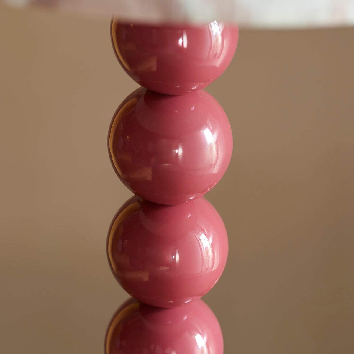 Gloss pink clay paint