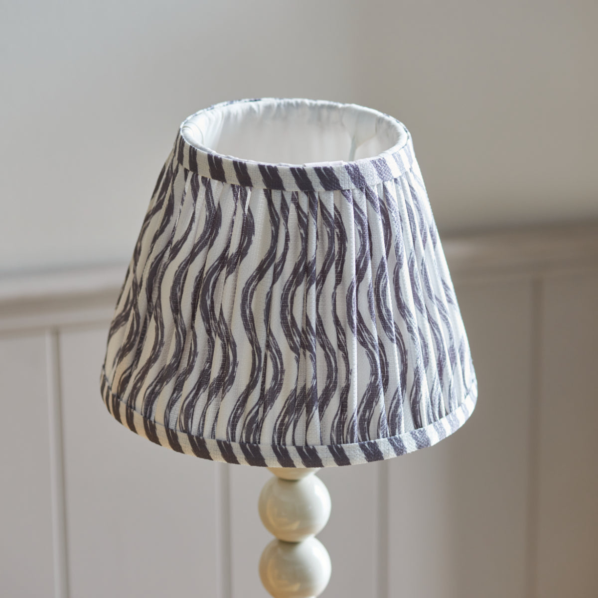 Pearl Grey Fabric & Gloss Almond White Paint