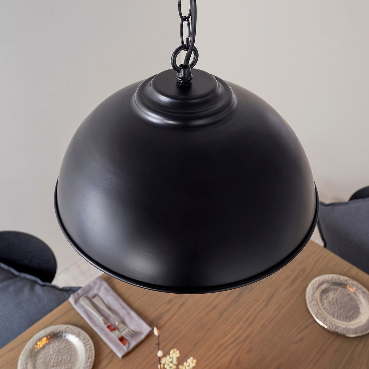 Fawn Pendant in Matte Black