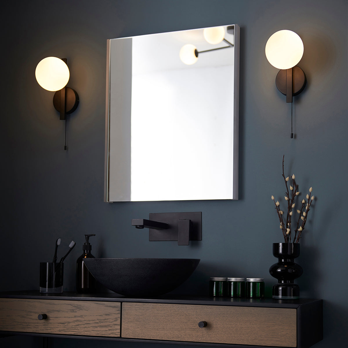 Matt black & matt opal glass
