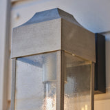 Brushed silver, matt black 
