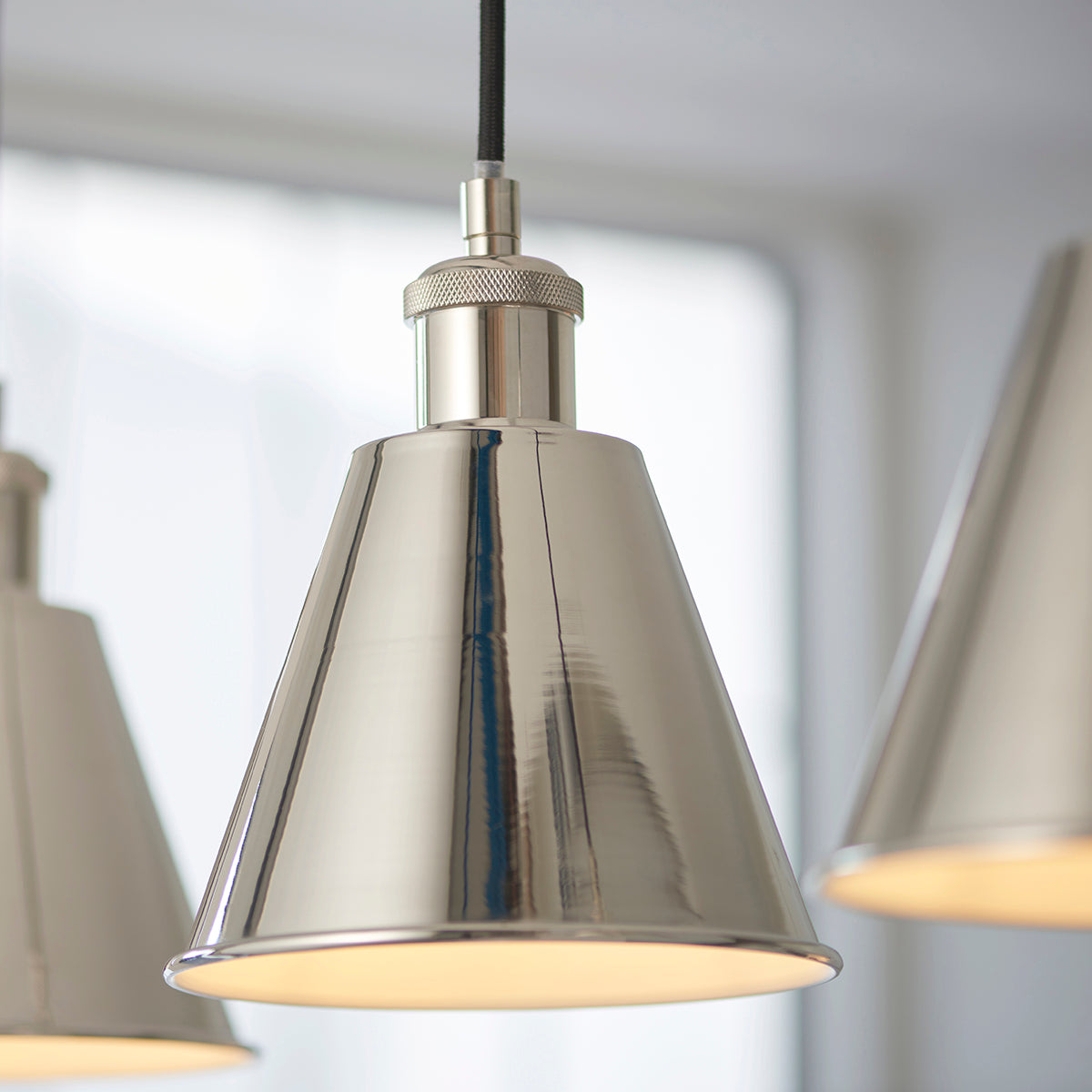 Felton Linear Pendant in Bright Nickel