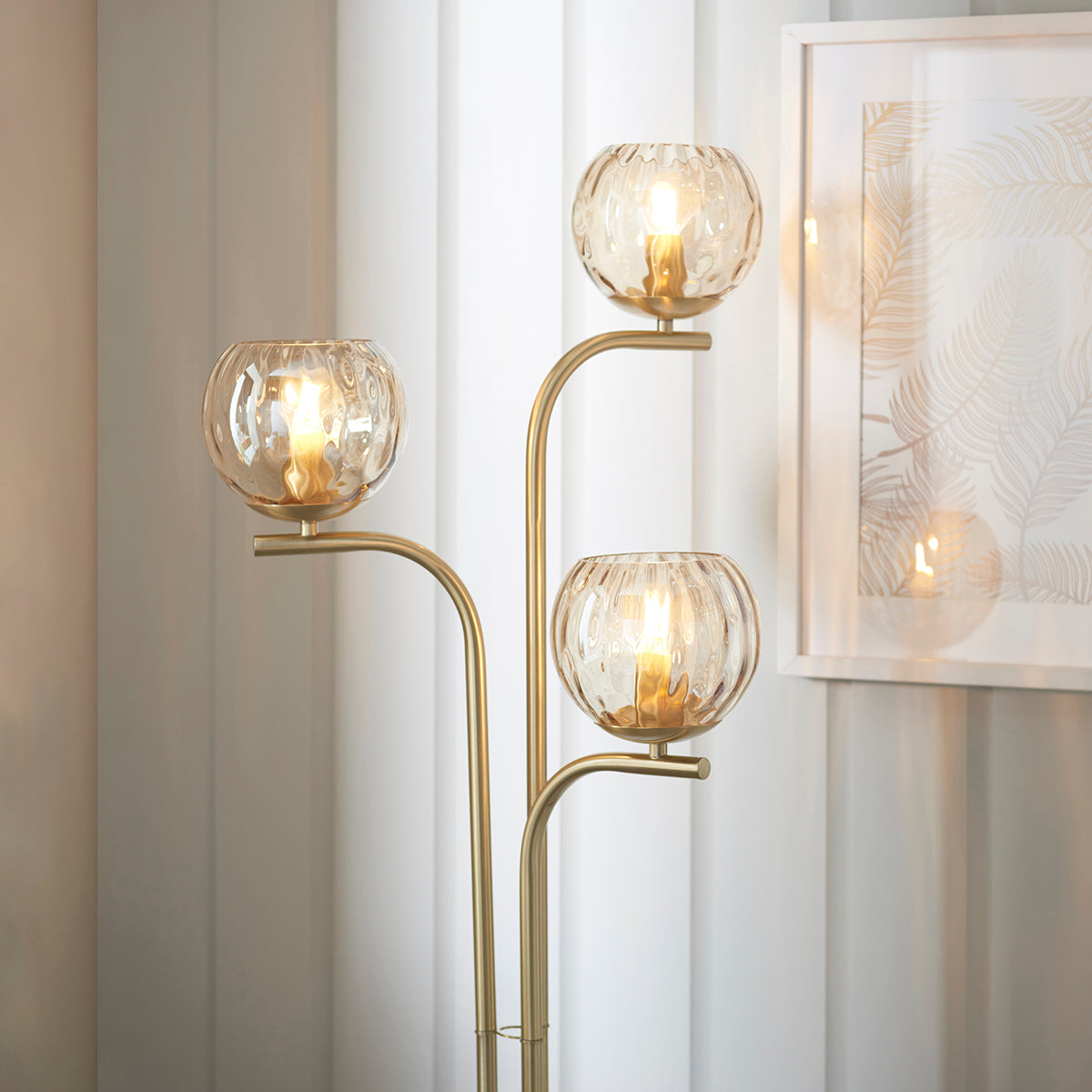 Ripple Floor Lamp in Brushed Brass