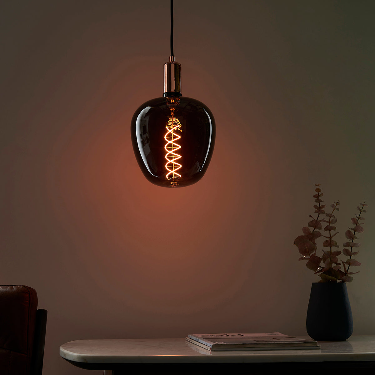Double-Helix Round Smoked Glass Decorative Bulb