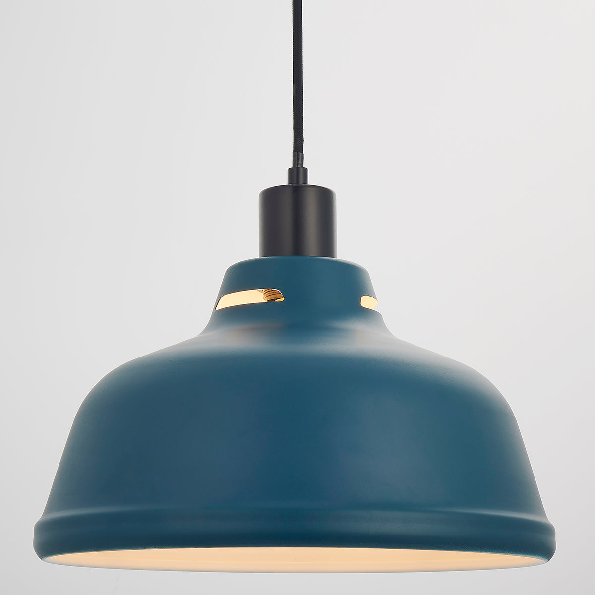 Falle Shorter Pendant Cable in Black